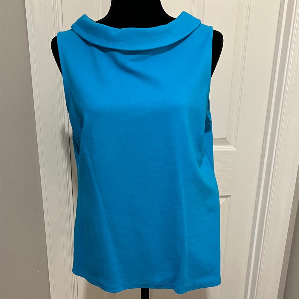 Talbots bright turquoise sleeveless pull over top, with rolled collar